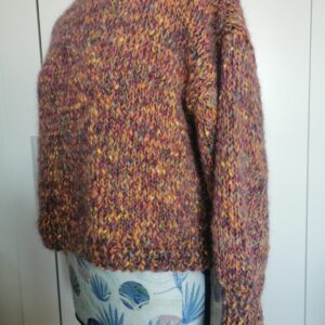 Sweter ręcznie robiony brązowy