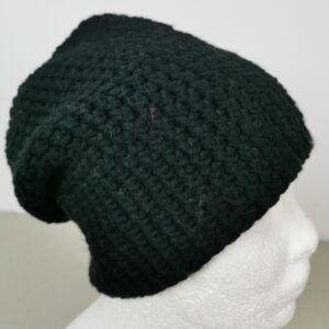Czapka ręcznie robiona czarna unisex