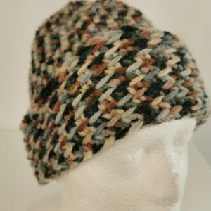 Czapka ręcznie robiona cieniowana 2